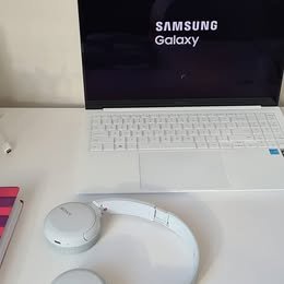 Samsung 15.6” Galaxy Book2 Pro Laptop Computer, i7  16GB  512GB, 12th Gen Intel Core Processor
