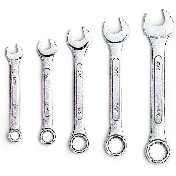 CARTMAN 148Piece Tool Set General Household Hand Tool Kit with Plastic Toolbox Storage Case Socket and Socket Wrench Sets Red