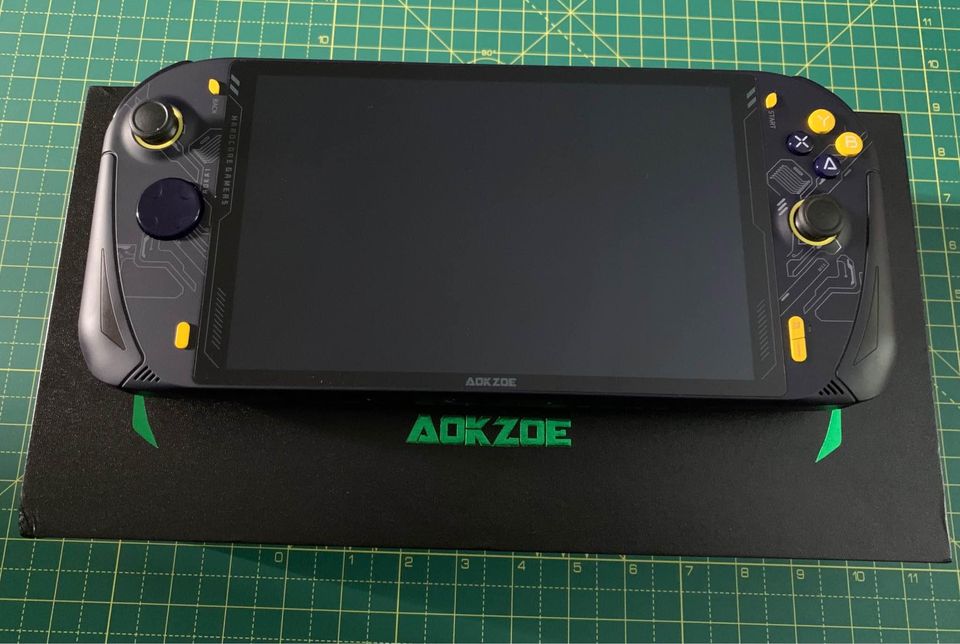 AOKZOE A1 Powerful gaming handheld. New.